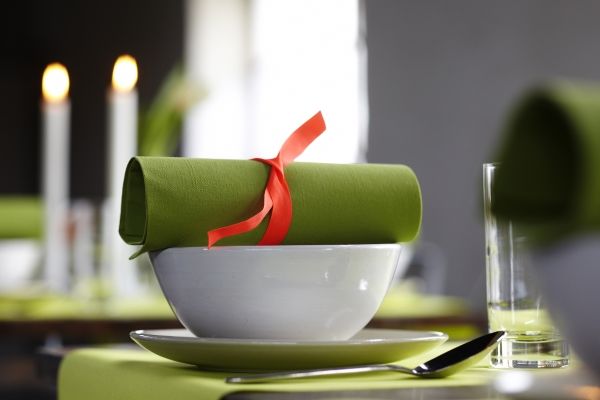 Middagsservetter Dunilin® 40x40 cm Leaf Green - (45 st./förpackning) | Catering - Dukar & Servetter - Servetter | GameStuff