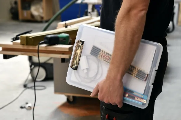 Clipboard A4 med opbevaringsrum 536x41x372 mm