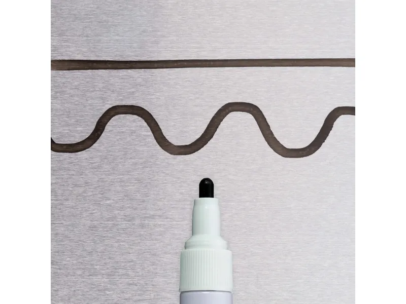 Sakura Metal marker fine Svart | Skola & Hobby - Konstmaterial - Markörer | GameStuff