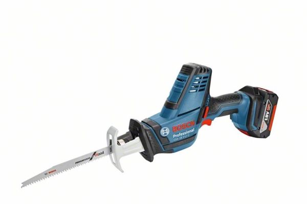 Bosch Professional Akku-Säbelsäge Gsa 18 V-Li C, Solo Version Ohne Akku & Ladegerät, Im Karton (06016A5004) - Solo