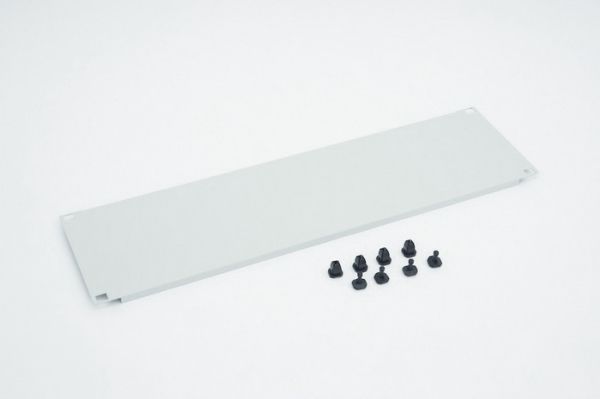 Triton 19“ Blanking Panel 3U With Plastic Pins, Cremefarvet, Grå