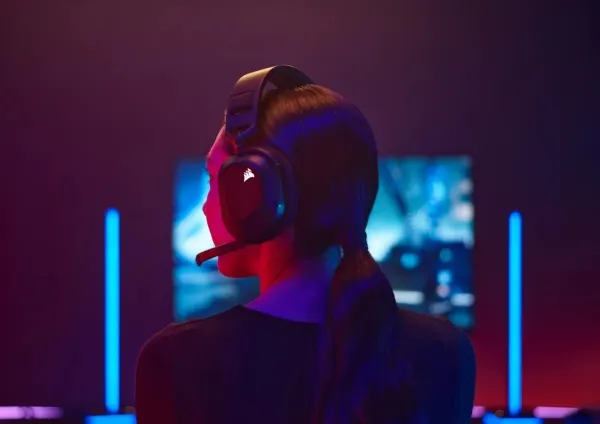 CORSAIR Gaming HS80 RGB - Headset - fullstorlek - 2,4 GHz - trådlös - USB | TV, Ljud & Bild - Hörlurar & Mikrofoner | GameStuff