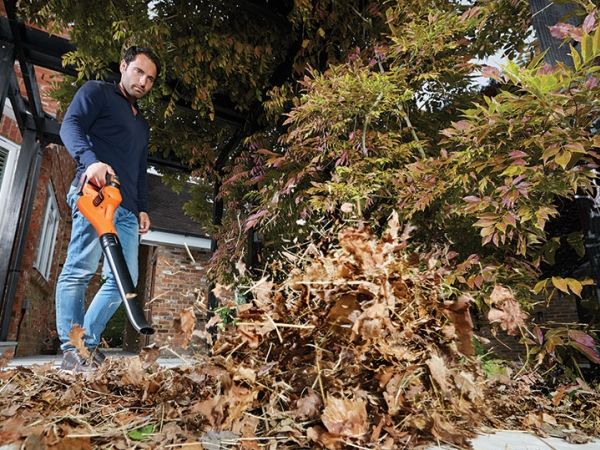 Black & Decker Gwc1820pc, Håndholdt Blæser, 209 Km/T, Blæse, Sort, Orange, 18 V, Lithium