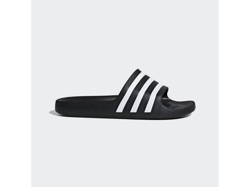 adidas Adilette Aqua Slider Str. 38 - Perfekt til afslapning efter løb! Køb online og find dine favoritter nu!