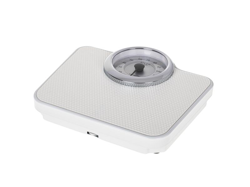 Adler mekanisk badvåg AD 8180 max 136 kg noggrannhet 1000 g vit