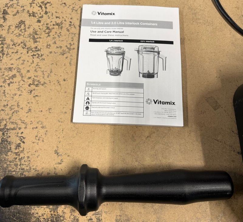 [OUTLET] - Vitamix VTX A2300 RD, Bänkmixer, 2 l, Pulsfunktion, 1600 W, Svart