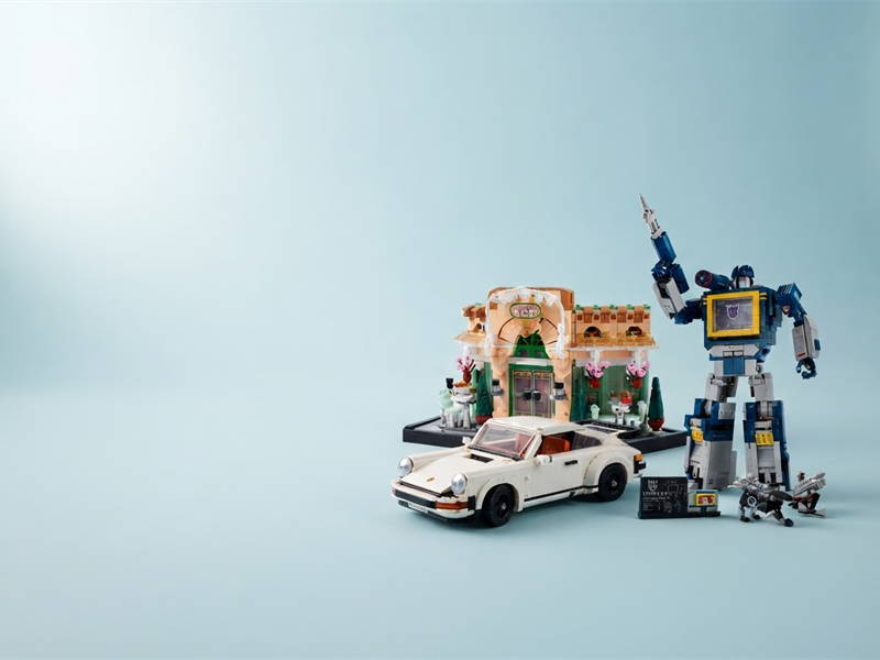 LEGO Icons